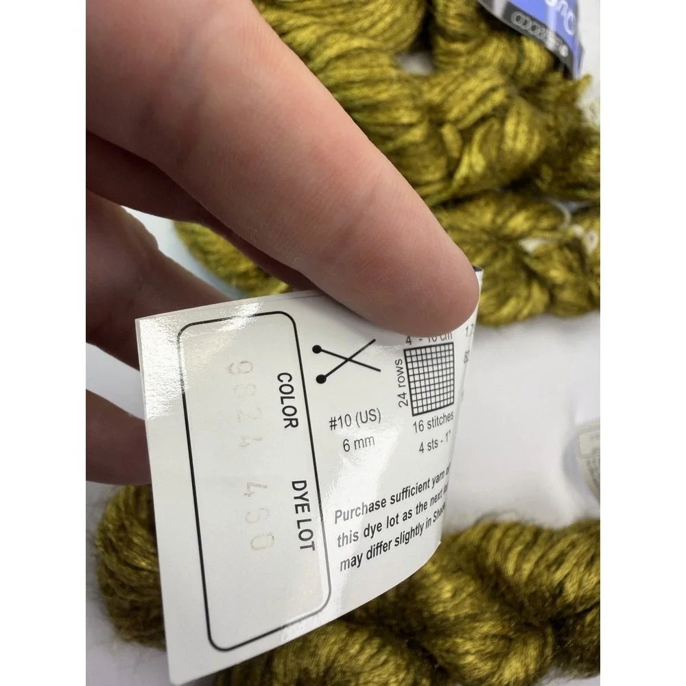 Berroco Yarns Quest Gold Italy 50 g/82 yds Each Lot Of 9 ribbon Nylon